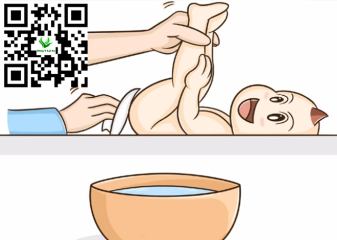 Không Vệ Sinh Vùng Hăm Kỹ Càng