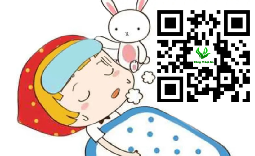 Môi trường lạnh hoặc vi khuẩn, virus có thể gây cảm lạnh, dẫn đến nghẹt mũi và khò khè